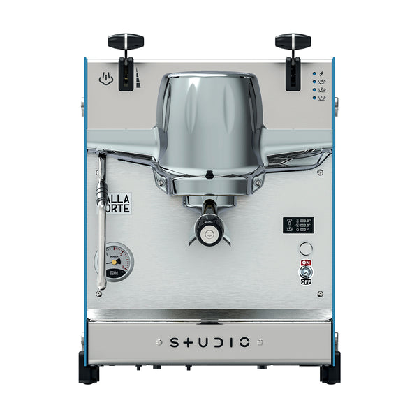Front view of Dalle Corte STUDIO (Ice Blue)
